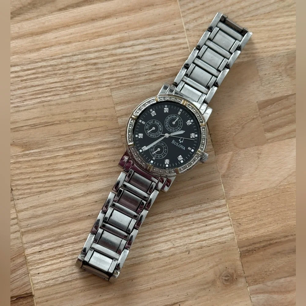 Bulova Diamond Luxury Watch Black Dial Stainless Bracelet Case Diamond Bezel
